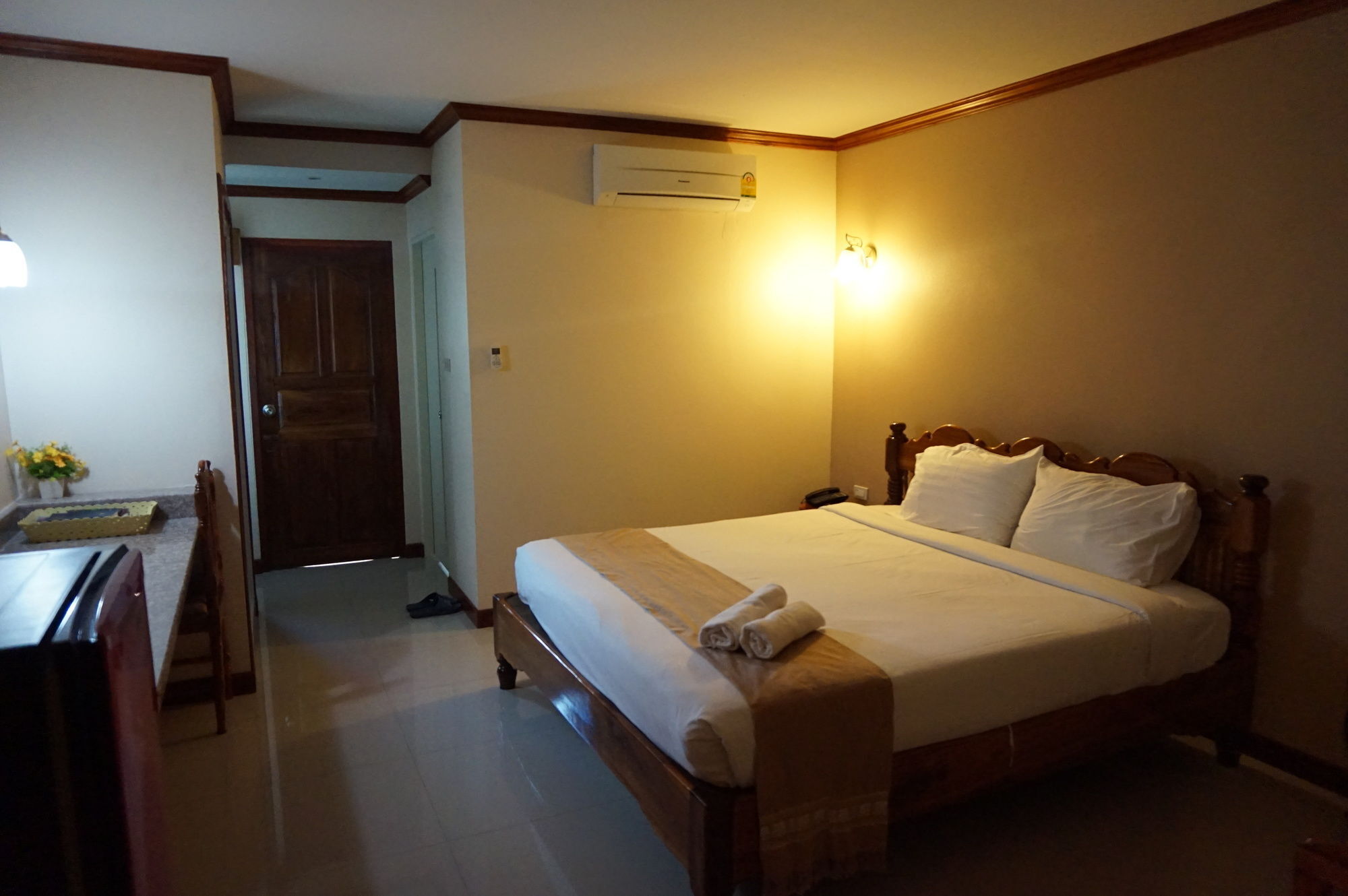 Np Residence Nakhon Phanom Bagian luar foto