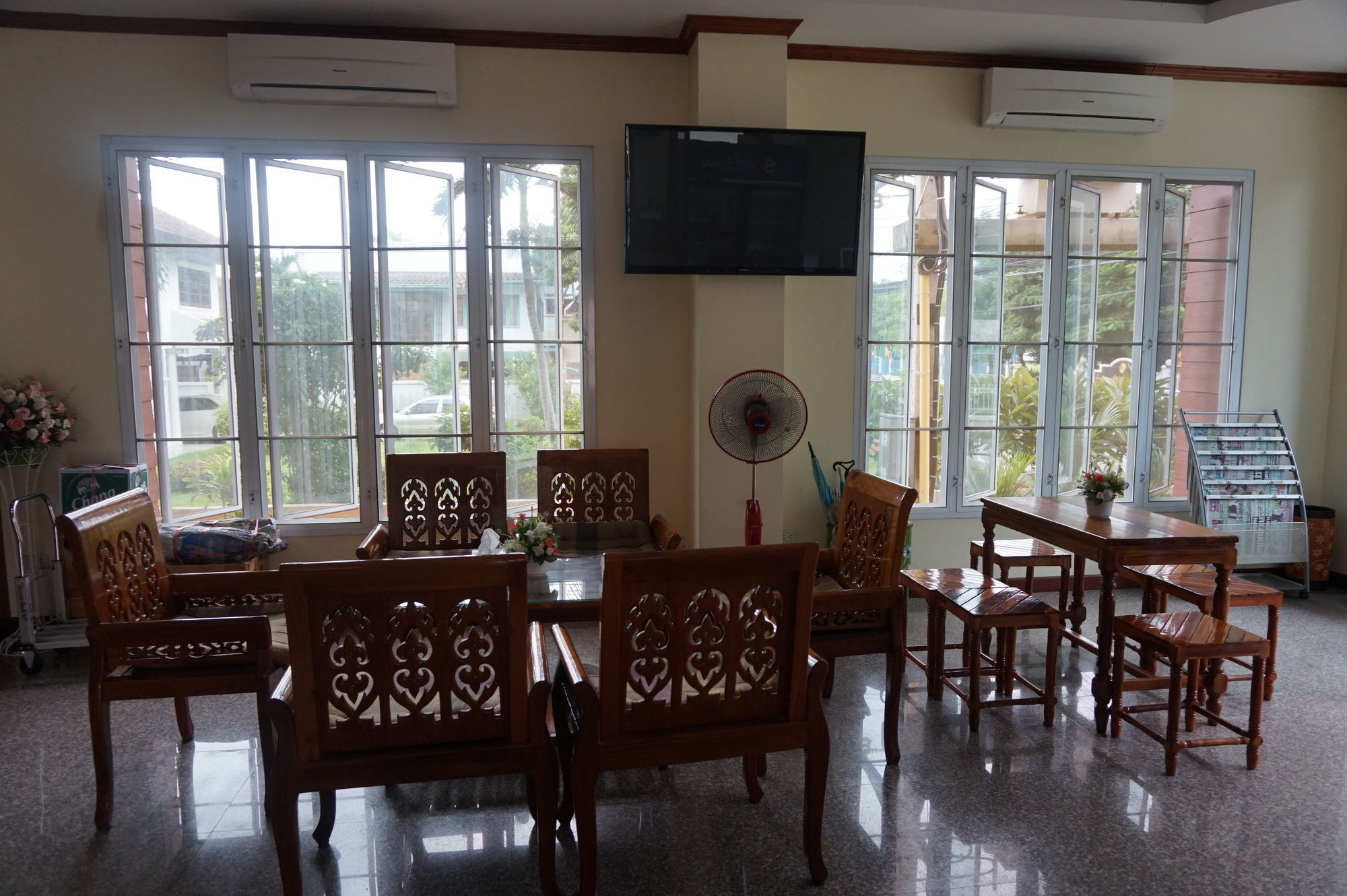 Np Residence Nakhon Phanom Bagian luar foto